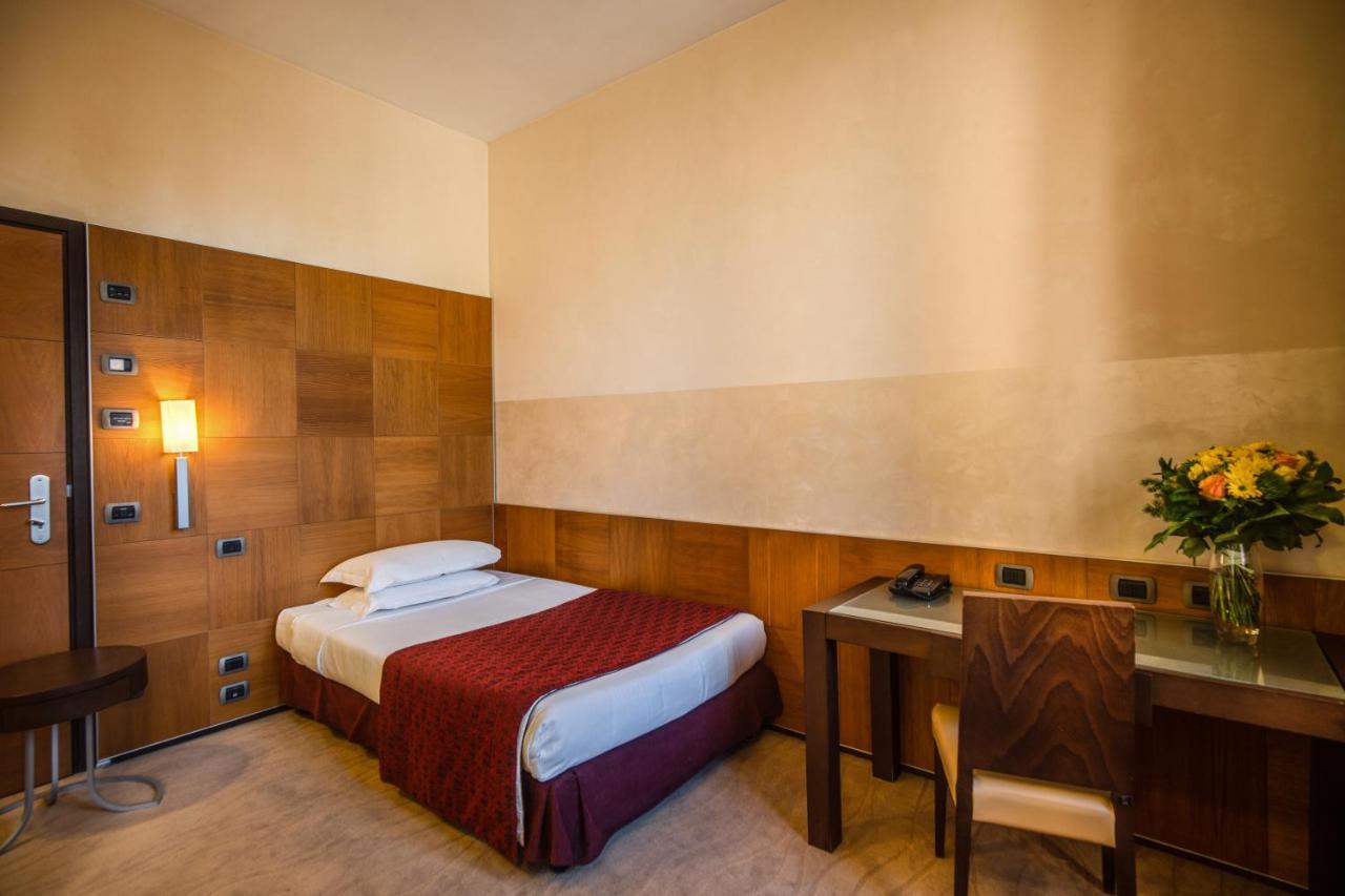 Kolbe Hotel Roma Esterno foto